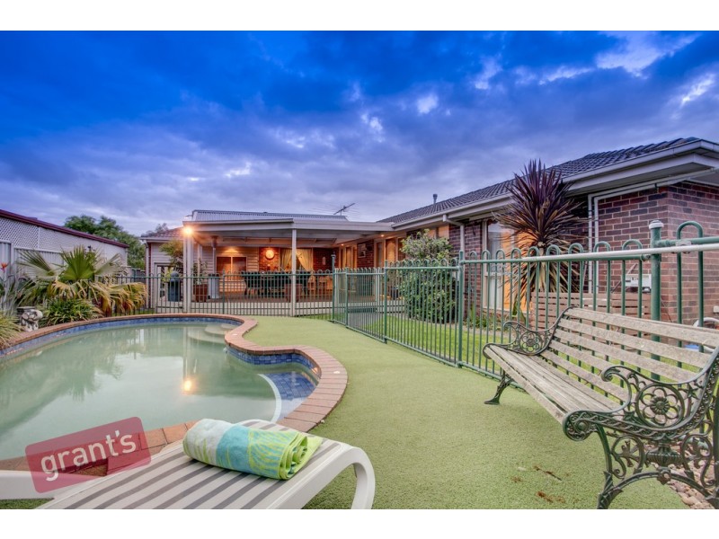 36 Bosco Close, Narre Warren VIC 3805