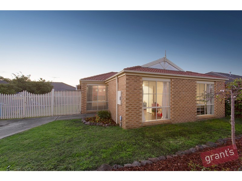 3 Jasa Crescent, Cranbourne West VIC 3977