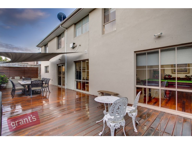 11 Oxford Court, Narre Warren South VIC 3805