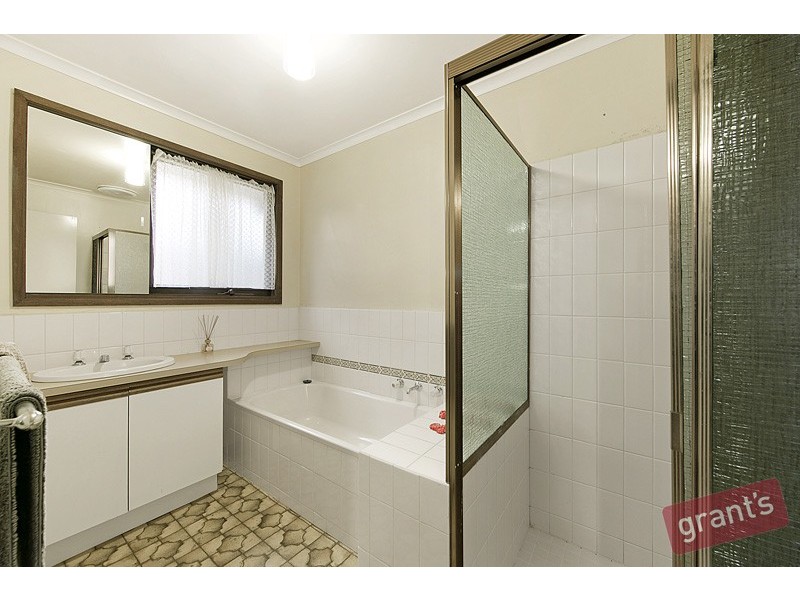 20 Tripoli Court, Hallam VIC 3803