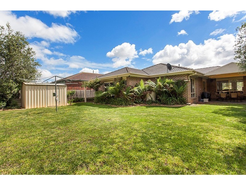 37 Littlecroft Avenue, Narre Warren South VIC 3805