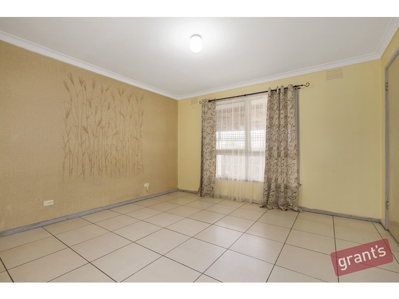 13 Hampton Drive, Hampton Park VIC 3976