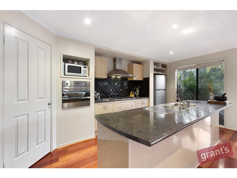 28 The Quays, Narre Warren South VIC 3805