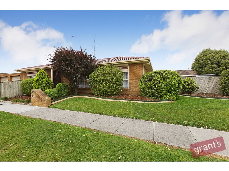 2 Denver Drive, Narre Warren VIC 3805