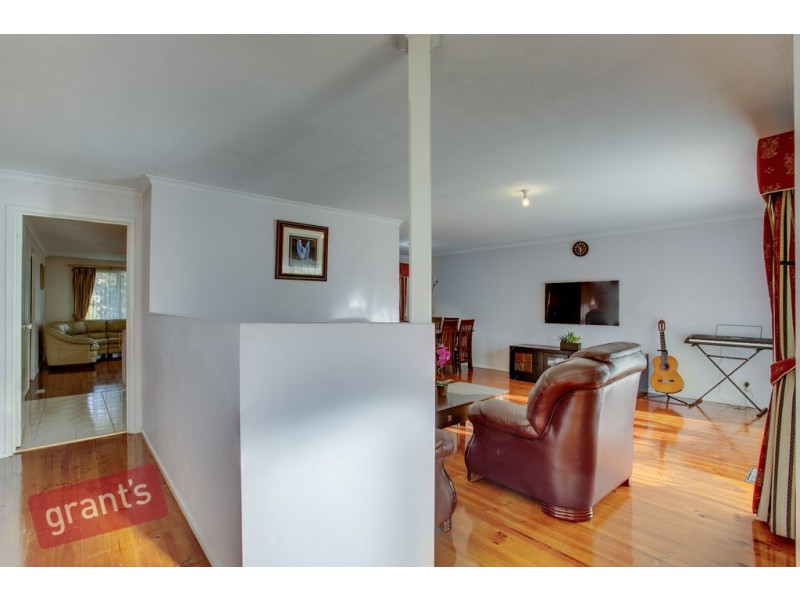 35 Ireland Avenue, Narre Warren VIC 3805