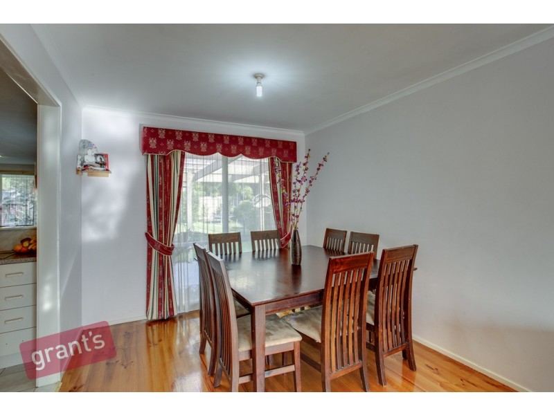 35 Ireland Avenue, Narre Warren VIC 3805