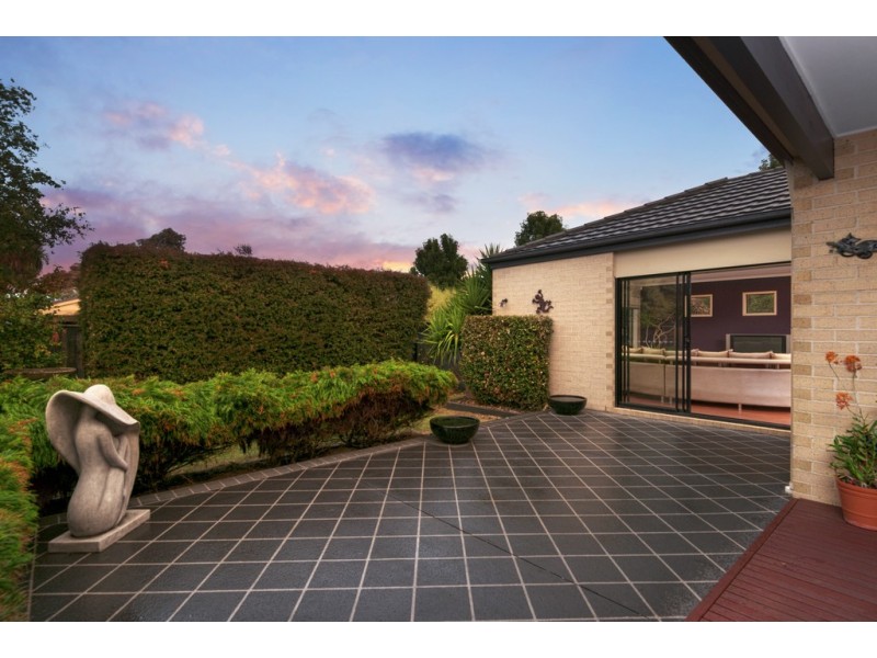 142 Berwick Springs Promenade, Narre Warren South VIC 3805