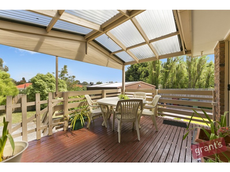 10 Fairleigh Court, Narre Warren VIC 3805