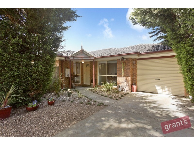2/118 Fleetwood Drive, Narre Warren VIC 3805