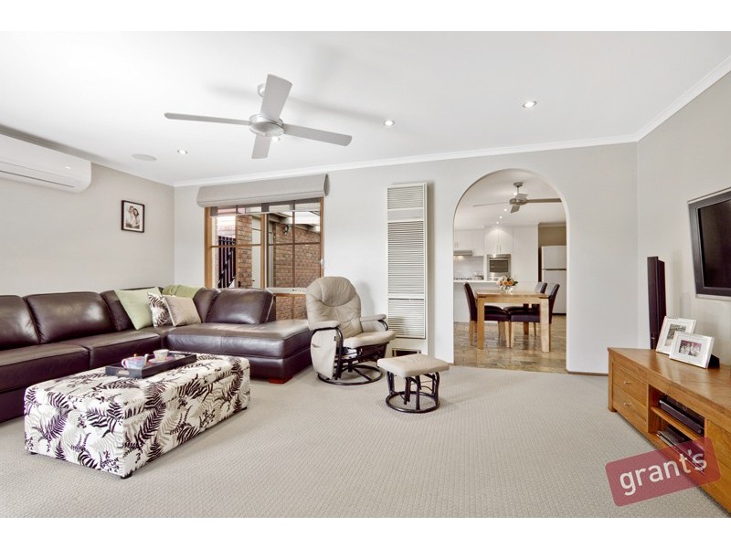 5 Margarita Close, Berwick VIC 3806