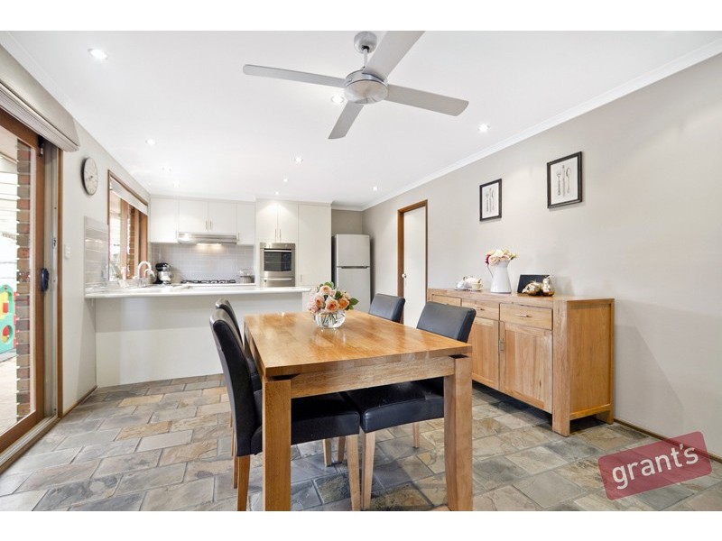 5 Margarita Close, Berwick VIC 3806