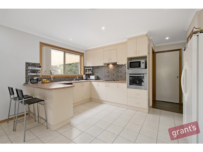 23 Ben Drive, Pakenham VIC 3810