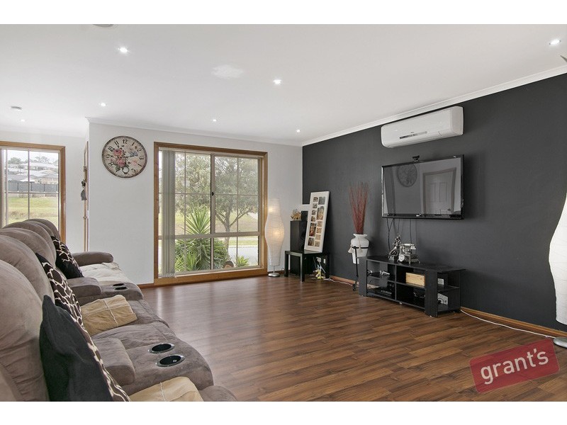 23 Ben Drive, Pakenham VIC 3810