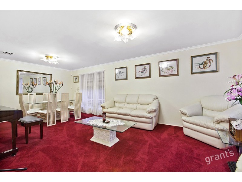 7 McIlwraith Court, Berwick VIC 3806