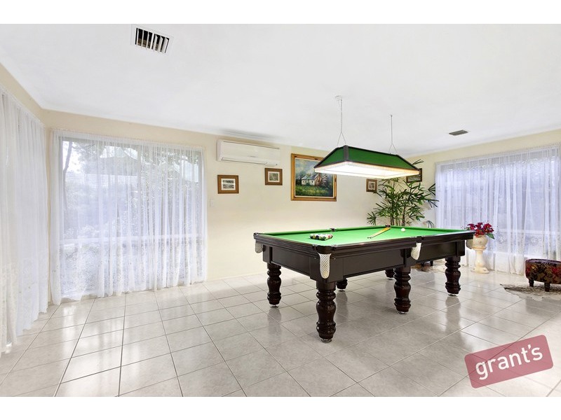 7 McIlwraith Court, Berwick VIC 3806