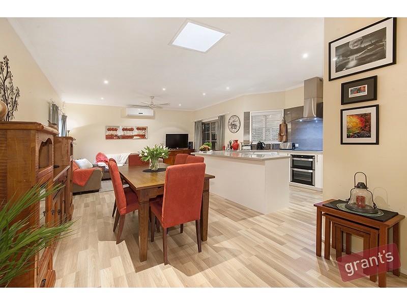 5 Azalea Court, Narre Warren VIC 3805