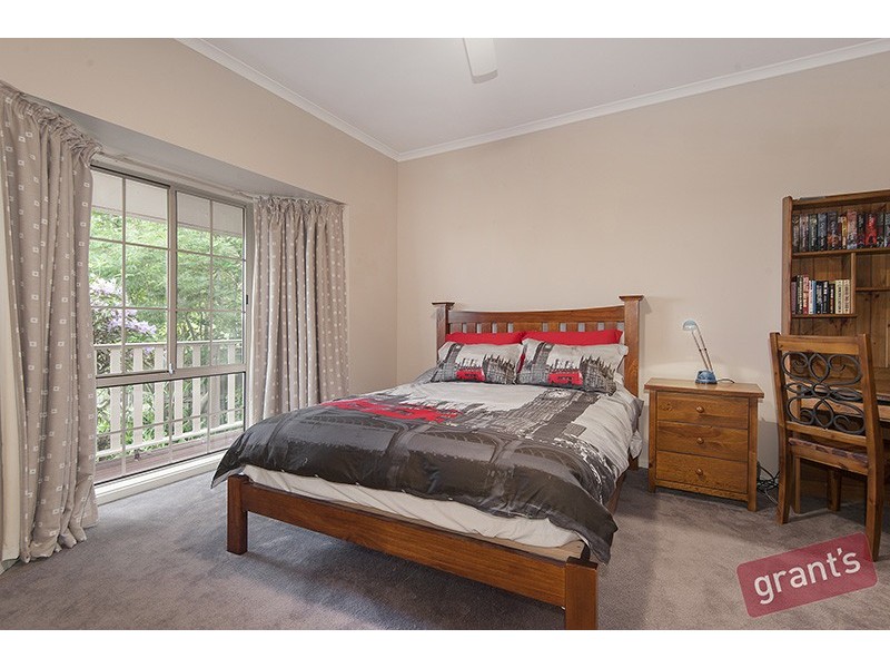 5 Azalea Court, Narre Warren VIC 3805