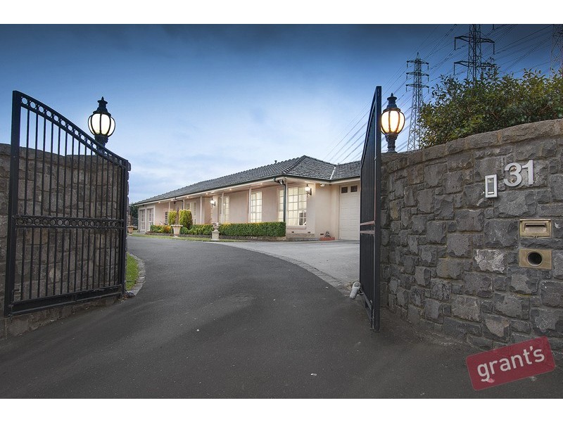 31 Rockleigh Park Road, Narre Warren North VIC 3804