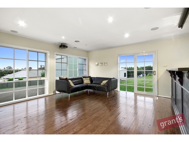 31 Rockleigh Park Road, Narre Warren North VIC 3804