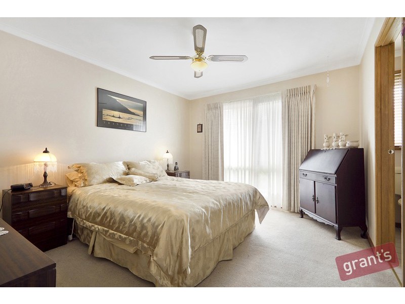 8 Margarita Close, Berwick VIC 3806