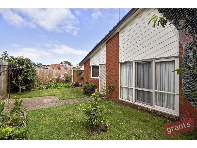 8 Margarita Close, Berwick VIC 3806