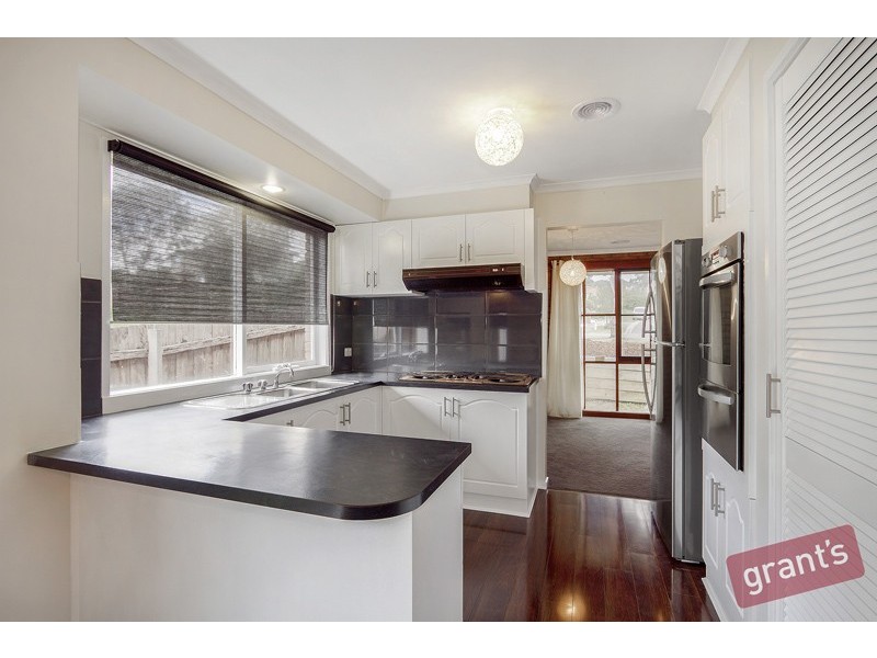 2 Fitzgerald Road, Hallam VIC 3803