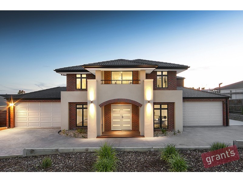 9 Highgrange Way, Narre Warren North VIC 3804