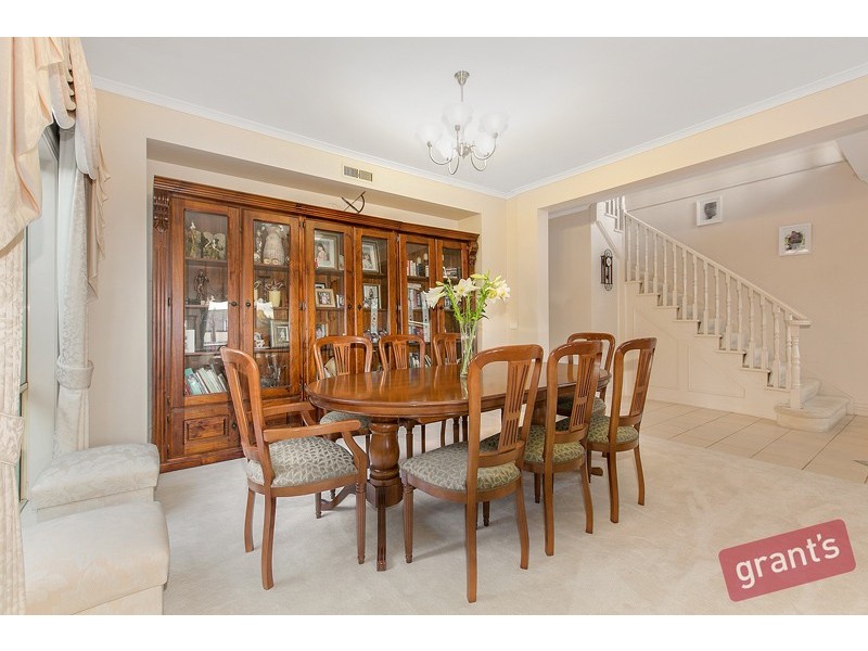 17 Portsea Place, Narre Warren VIC 3805