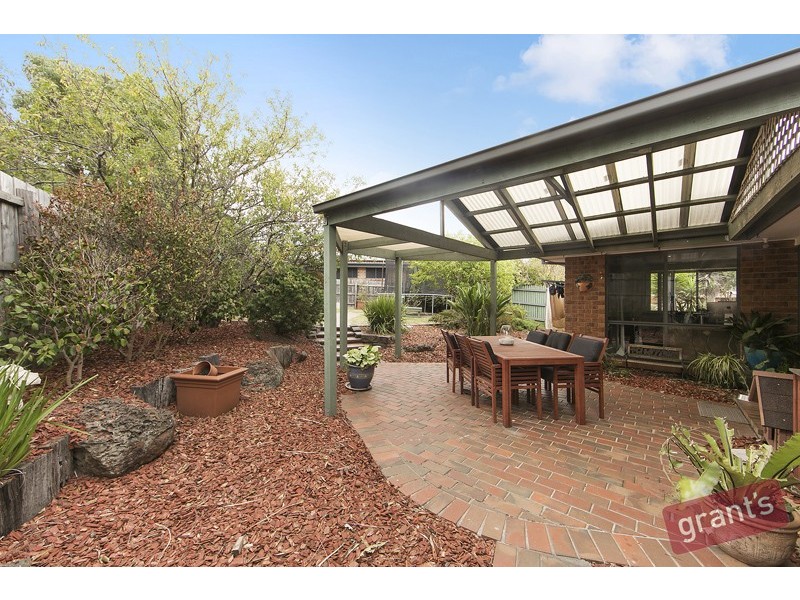 6 Marcus Court, Narre Warren VIC 3805