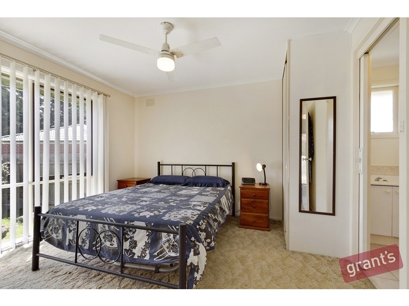 2 Kelso Place, Berwick VIC 3806
