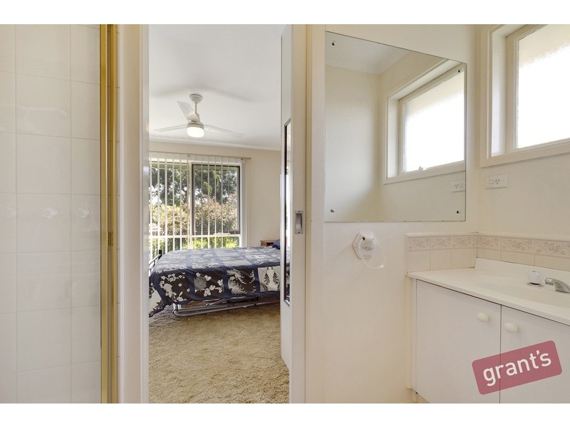 2 Kelso Place, Berwick VIC 3806