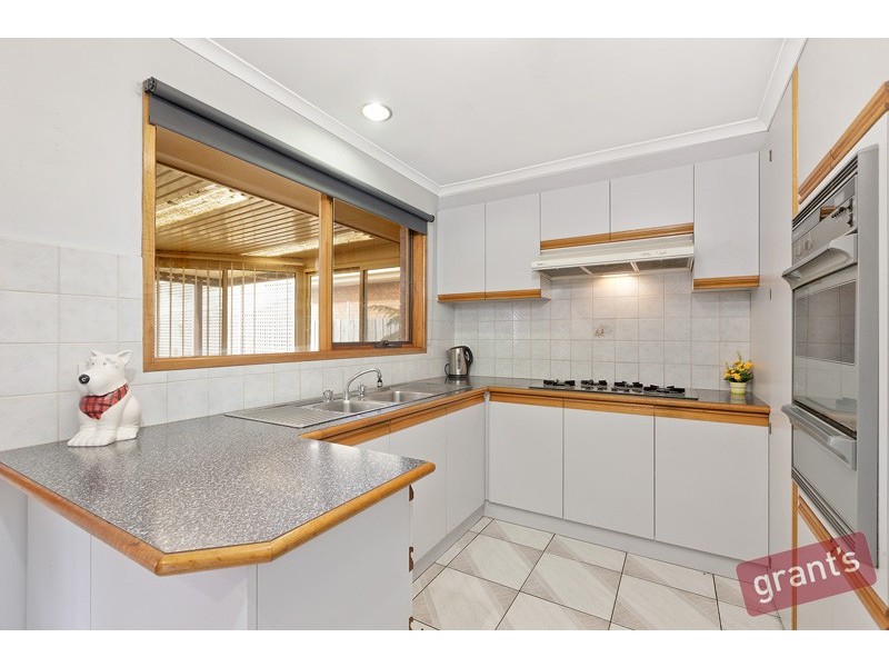 5 Enoch Rise, Hallam VIC 3803