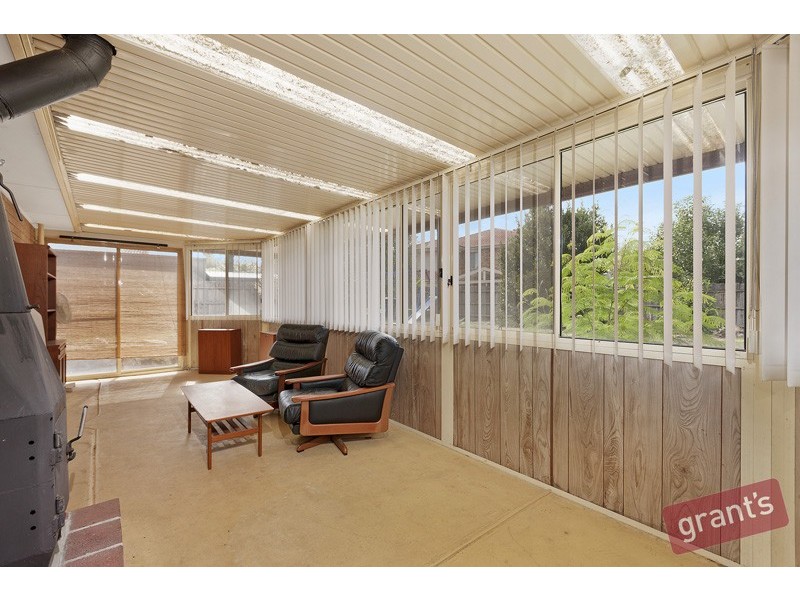 5 Enoch Rise, Hallam VIC 3803