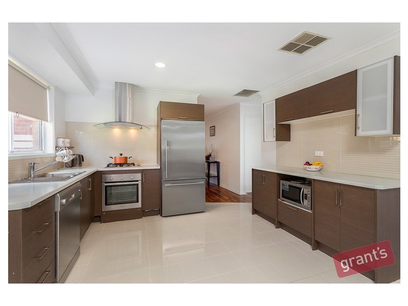 4 Sollya Court, Narre Warren VIC 3805