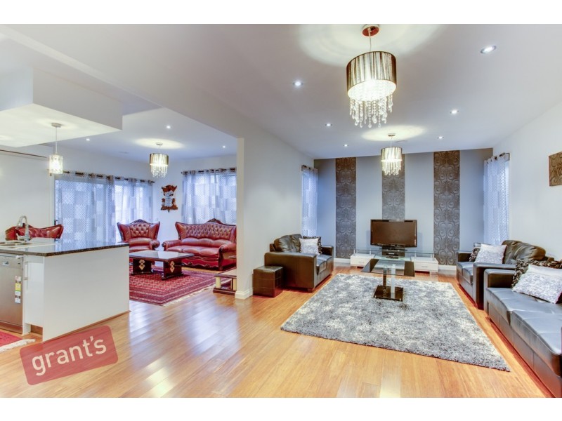 4a Saxonwood Drive, Narre Warren VIC 3805