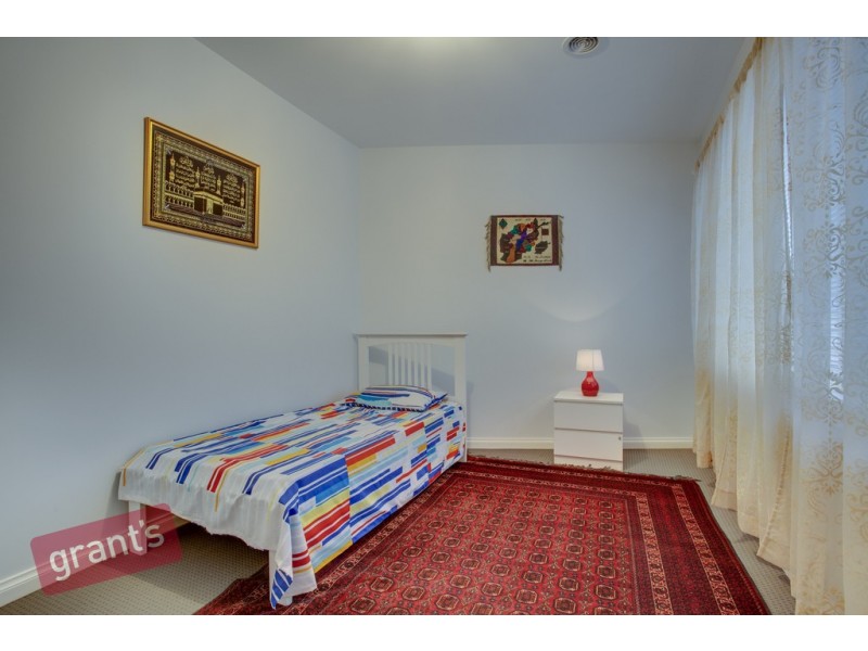 4a Saxonwood Drive, Narre Warren VIC 3805