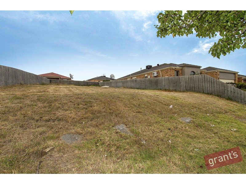 13 Filmer Crescent, Narre Warren South VIC 3805