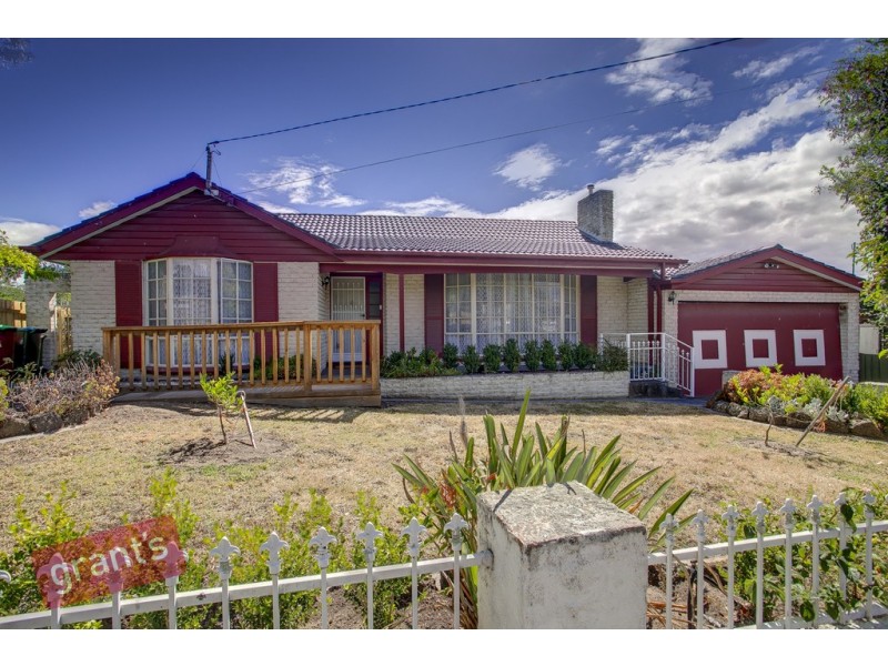 19 Adam Avenue, Hallam VIC 3803