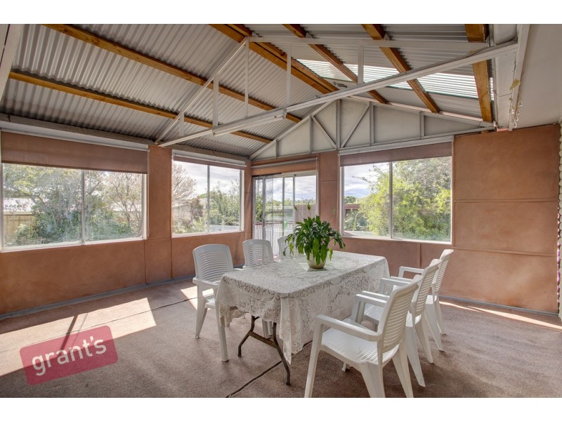 19 Adam Avenue, Hallam VIC 3803