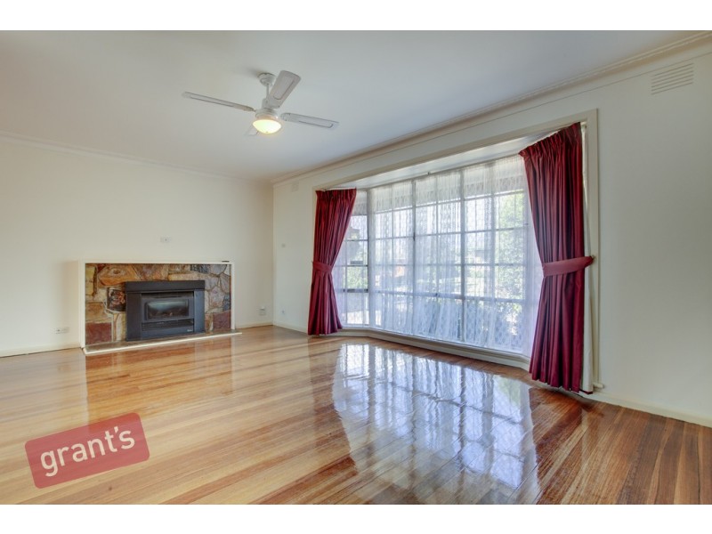 19 Adam Avenue, Hallam VIC 3803