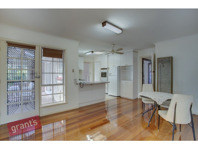 19 Adam Avenue, Hallam VIC 3803