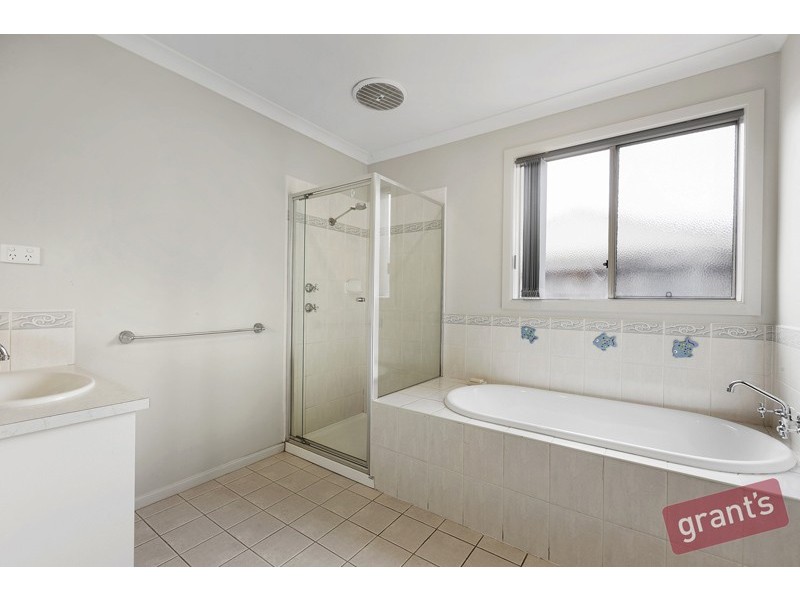 17 Ardenne Court, Narre Warren South VIC 3805