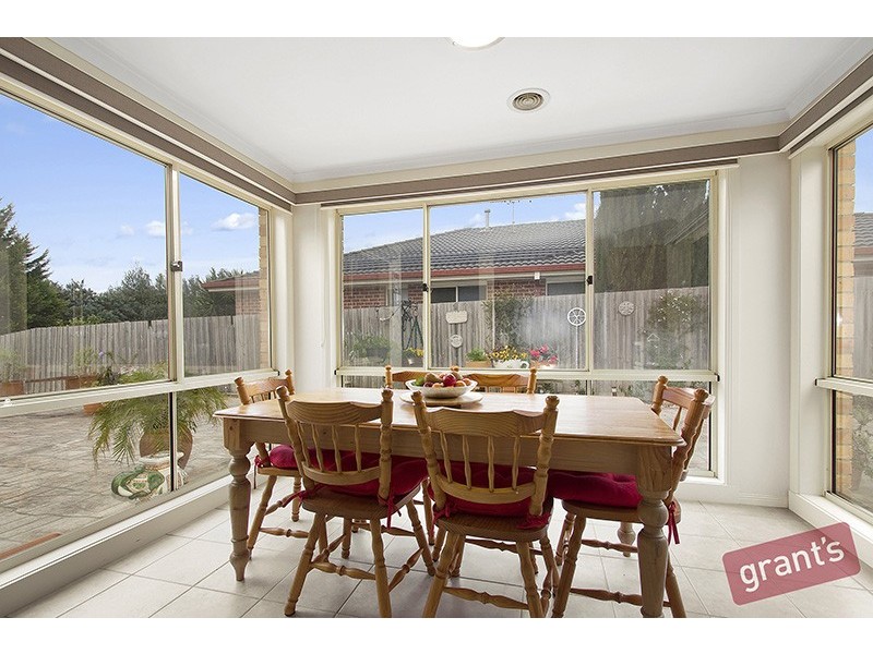 43 Albrecht Avenue, Berwick VIC 3806