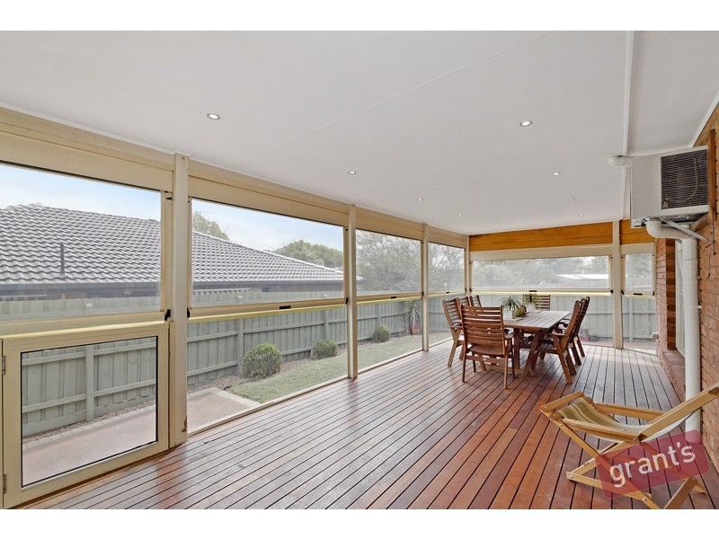 26 Kilberry Crescent, Hallam VIC 3803