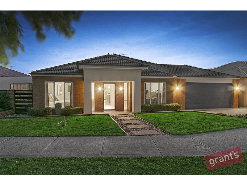 6 Eva Florence Way, Narre Warren South VIC 3805