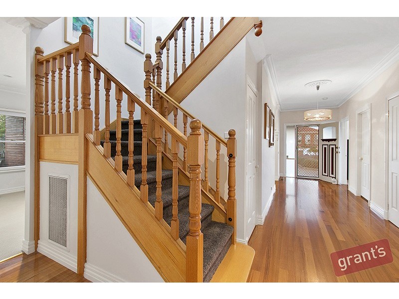 10 Orchid Street, Narre Warren South VIC 3805