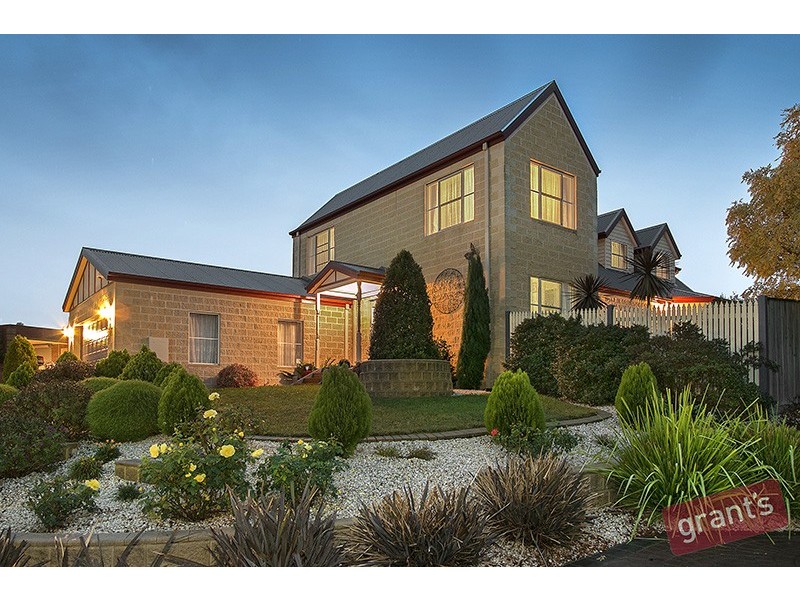 14 Daintree Grove, Narre Warren VIC 3805