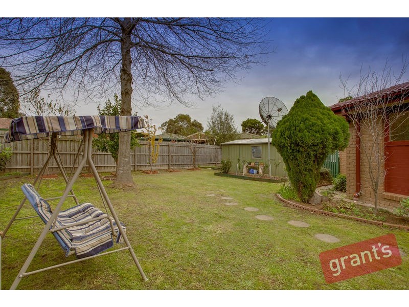 6 Darling Way, Narre Warren VIC 3805