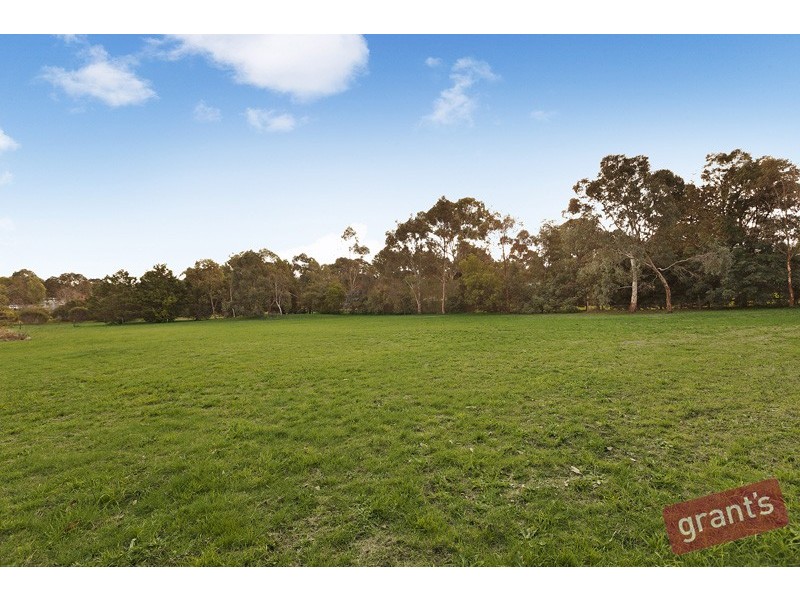Lot 2/ 13 McKenzie Lane, Narre Warren North VIC 3804