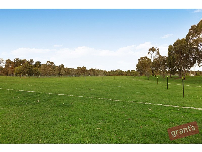 Lot 2/ 13 McKenzie Lane, Narre Warren North VIC 3804